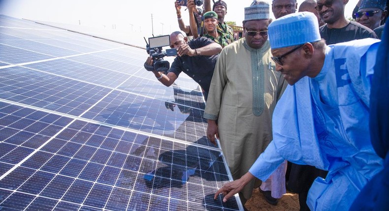 President Muhammadu Buhari inaugurates 10MW solar power plant in Kano