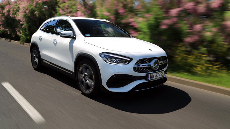 Nowy Mercedes GLA 200 z wyższą zawartością SUVa TEST