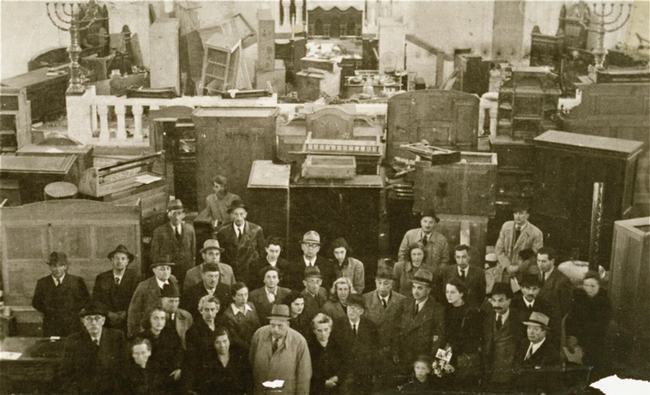 U razorenoj novosadskoj sinagogi poslednjij Jevreji sačekali su deportaciju