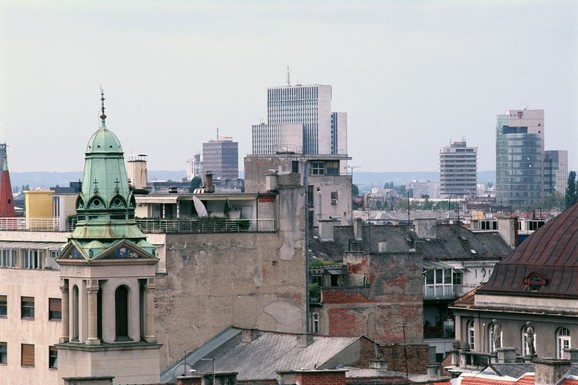 Zagrepčanka očajna: "Zarađujem 2.000 evra, ali to mi nije dovoljno ni za mali stan u sopstvenom gradu"