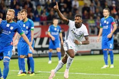 Ekstraklasa: Legia na zwycięskiej ścieżce. Cafu bohaterem meczu z Miedzią