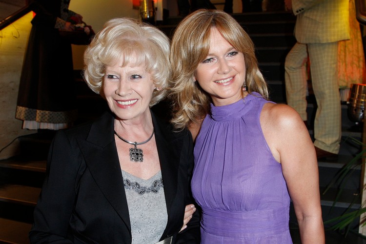 Grażyna Torbicka, Krystyna Loska