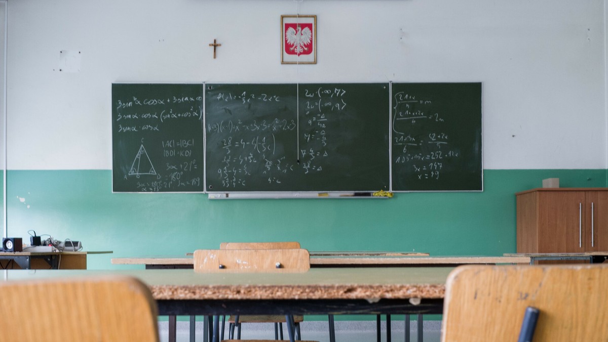 Religia w szkole. Archidiecezja Krakowska straszy dzieci konsekwencjami