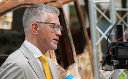 Szef MON ws. wyboru Melnyka: To zła decyzja Ukrainy. Cieszy się z niej lokator Kremla