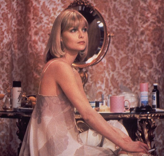 Michelle Pfeiffer w filmie 'Człowiek z blizną'