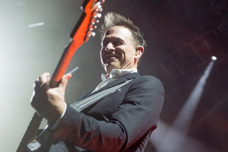 Bryan Adams na warszawskim Torwarze Fot. Konrad Kubuśka/Fundacja Peace Festival.