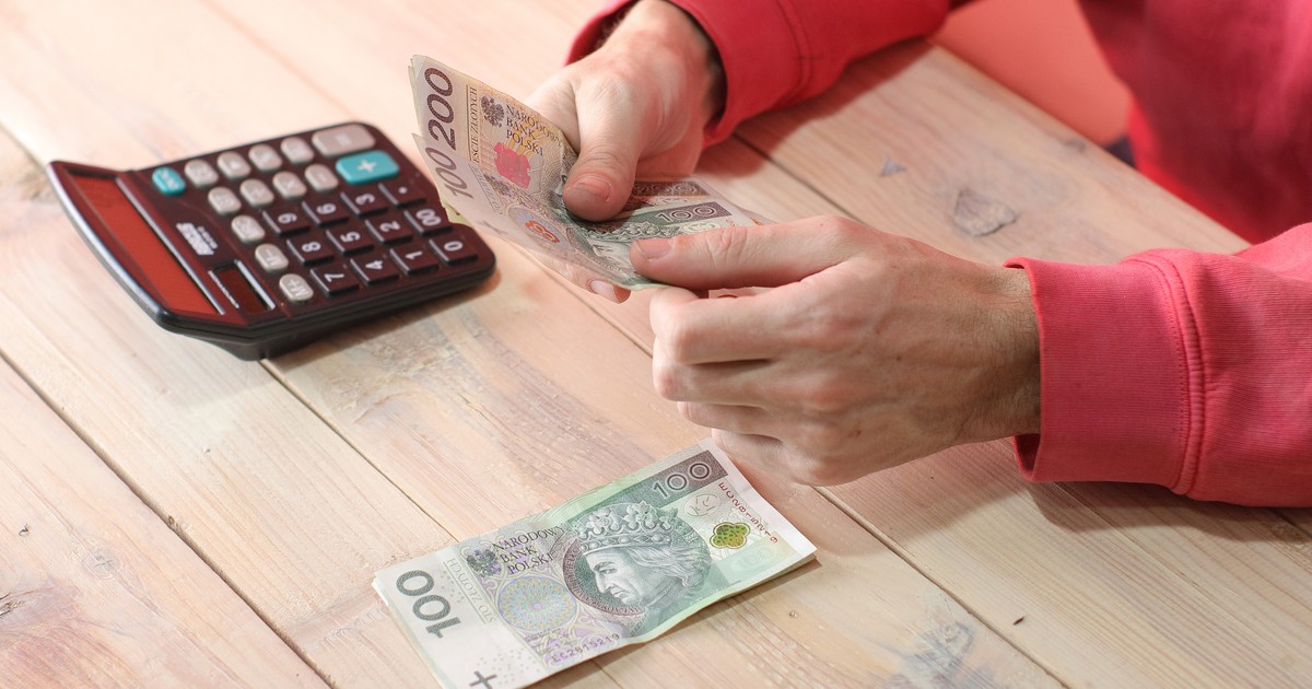 Rachunki w górę. Polacy łapią za kalkulatory. Nawet 53 zł za osobę