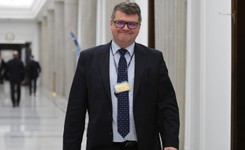 Wąsik o fortunie Nowaka: Jako minister zarabiał ok. 10 tys, zł, więc nie mógł zdobyć takiego majątku