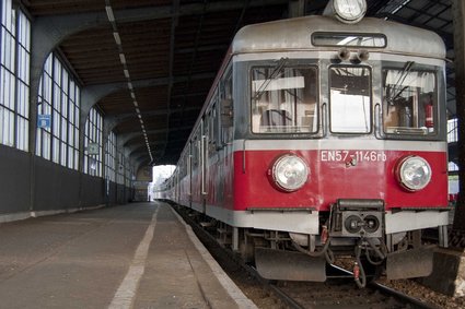 Przybywa starych pociągów na polskich torach. Trzeba kupić nowe