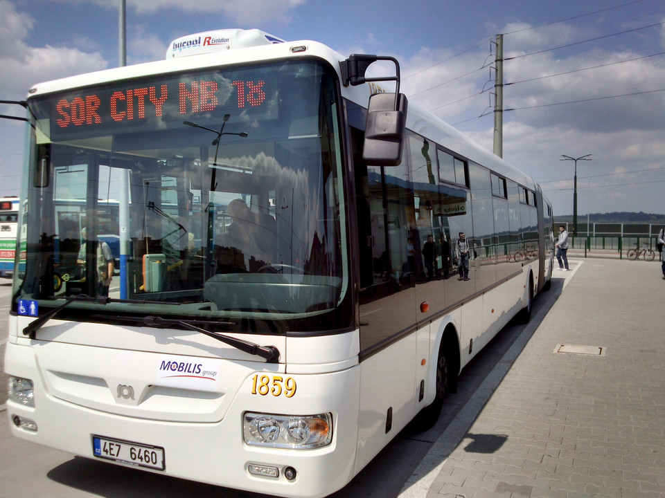 Tak wygląda najdłuższy autobus w Polsce