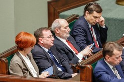 Minister Mariusz Kamiński na kwarantannie. Miał kontakt z osobą zakażoną