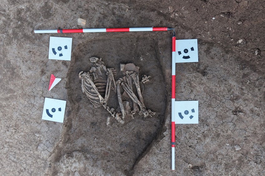 Starčevački grobovi