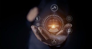 Portal Informacyjny na pół gwizdka może nie odkorkować sądów