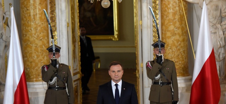 Białoruskie media o zaprzysiężeniu Andrzeja Dudy