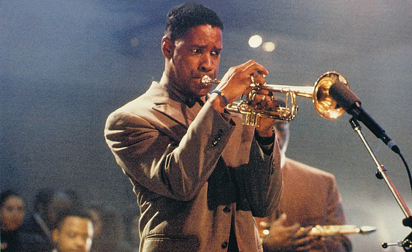 Denzel Washington w filmie 'Czarny blues' (1990)