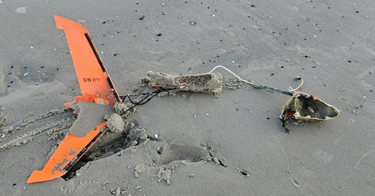 Niecodzienne znalezisko na plaży w Ustce. "Nie dotykajcie takich przedmiotów"