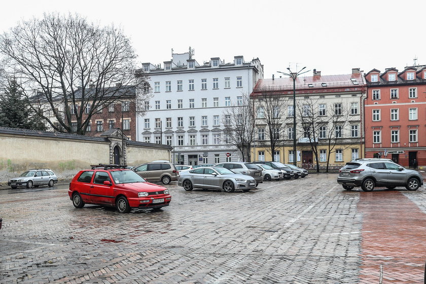 Plac Biskupi w Krakowie