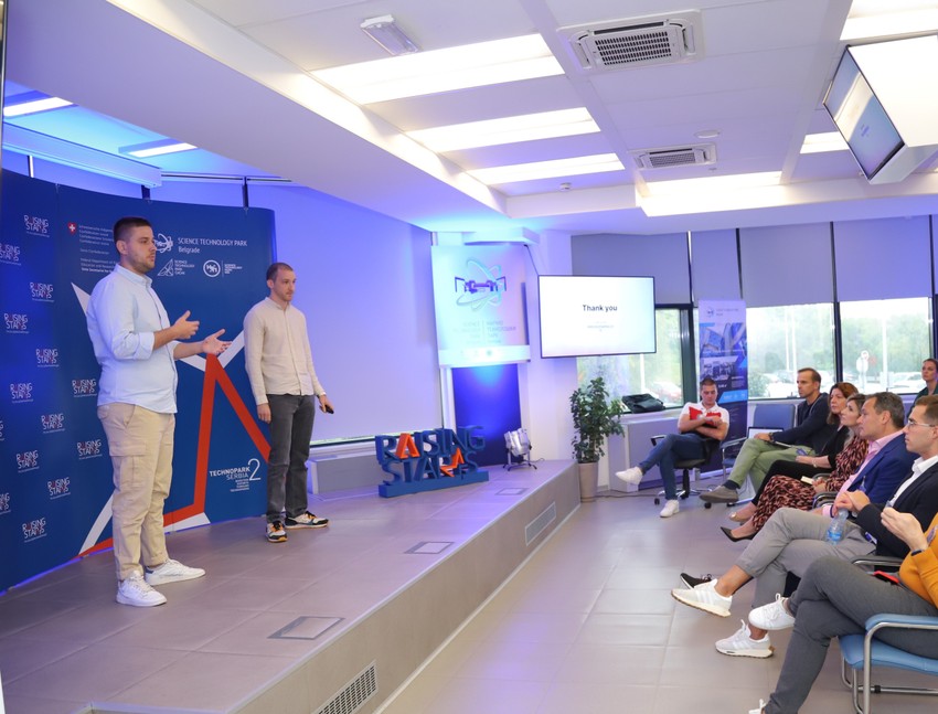 Prvi pitch-evi i povezivanje sa jedinstvenom zajednicom uspešnih osnivača, mentora i investitora, među ključnim su prednostima za startape na Raising Starts programu