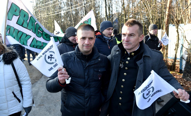 Górnicy z kopalni Makoszowy pikietowali przed domem premier Szydło