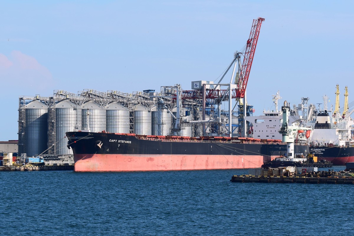 Port w Odessie, załadunek zboża