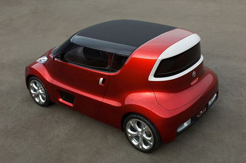 Nissan Round Box: roadster o kształcie zaokrąglonego sześcianu
