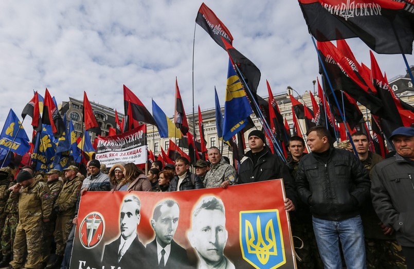 Demonstranci domagali się uwolnienia aresztowanych nacjonalistycznych działaczy. Wśród haseł były również postulaty polityczne.