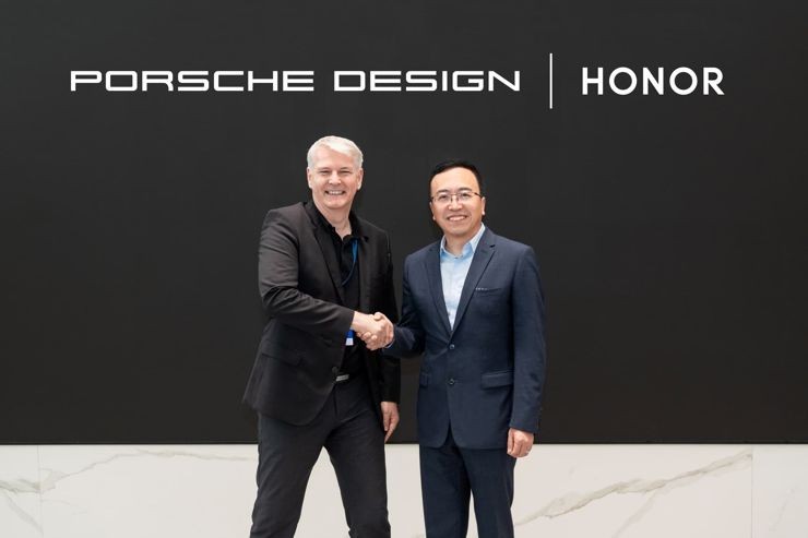 HONOR Porsche