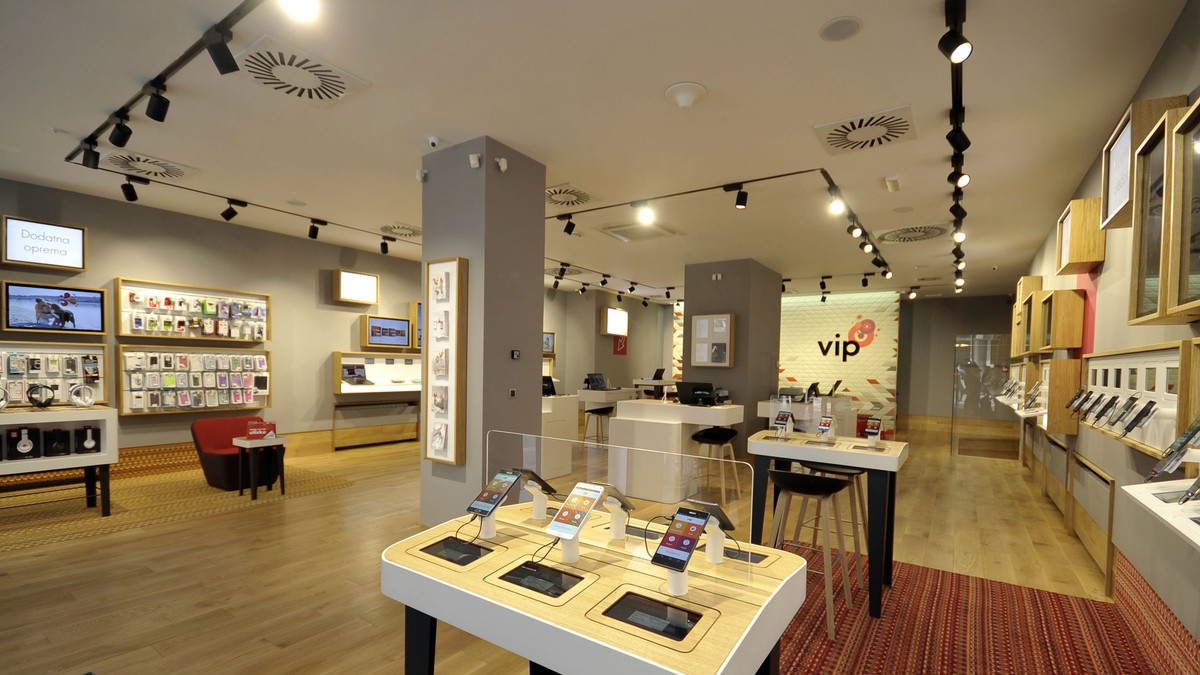 Otvorena Vipova digitalizovana prodavnica u Knez Mihailovoj ulici - Blic