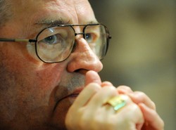 Biskup Pieronek: To wojna z Kościołem