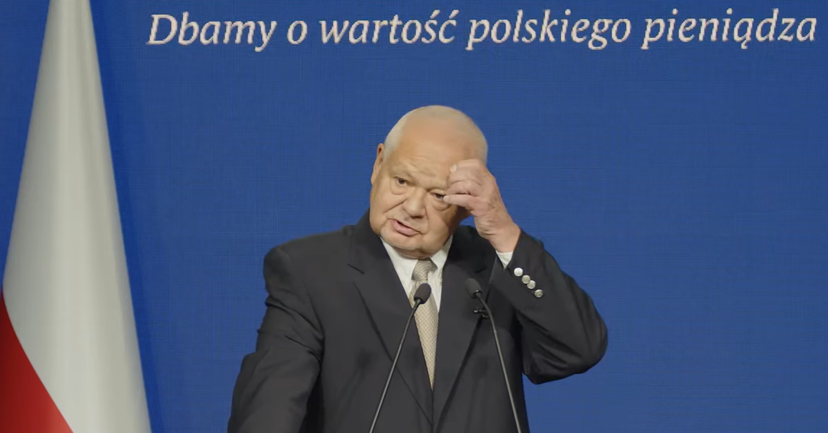 Glapiński jeszcze nigdy nie był oceniony tak wysoko. Ale prezes NBP wciąż nie jest prymusem