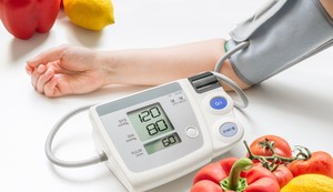 Određena hrana može negativno da utiče na lekove za krvni pritisak na više načina 