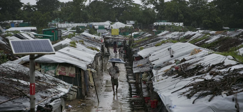 Cate Blanchett o uciekinierach z Birmy: nie odwracajmy oczu od Rohingja [KOMENTARZ]
