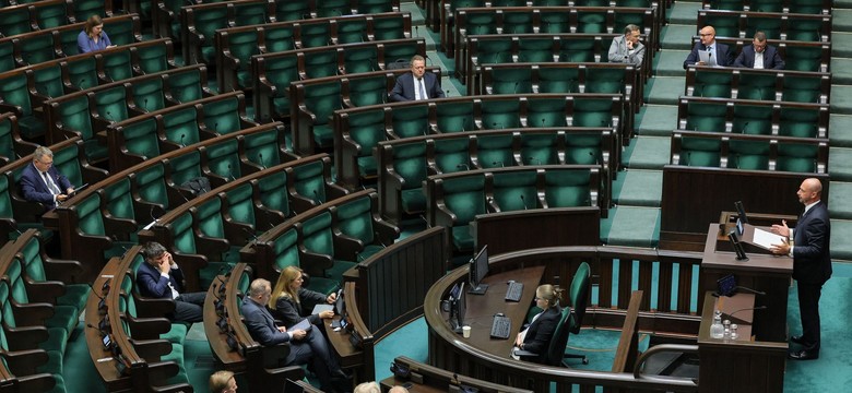 Posłowie to lenie? Szef BBN: Tytanami pracy nie są