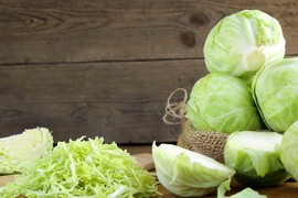 Ove SORTE KUPUSA su  ubedljivo NAJGORI IZBOR za kiseljenje i zimnicu: Raspašće se i usmrdeti nedugo nakon što ga stavite u bure