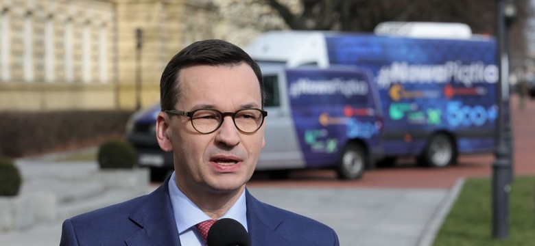 Premier mówi o szantażu moralnym. Lider ZNP odpowiada: Nikomu nie groziłem