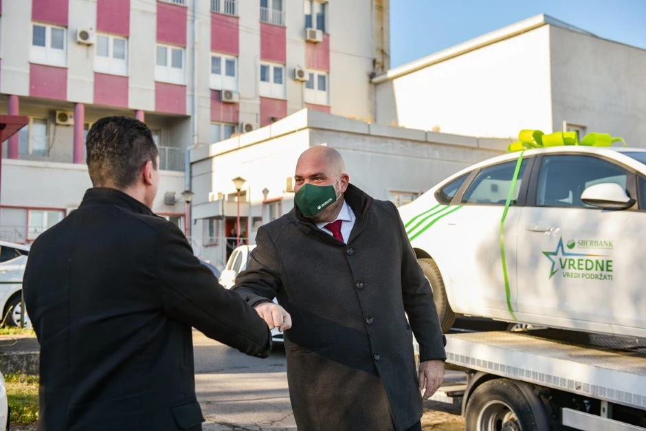 Vredne vredi podrzati