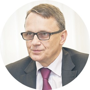 Dr Jarosław Świeczkowski, komornik, były prezes Krajowej Rady Komorniczej