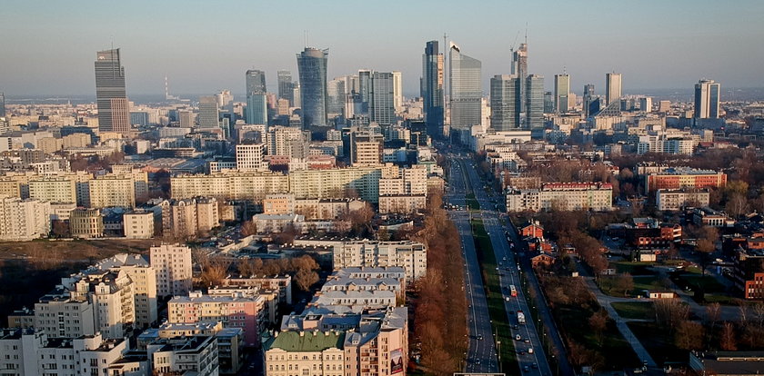 Ceny mieszkań w Warszawie przekroczyły 12 tys. zł za metr, a dostępnych lokali wystarczy na pół roku