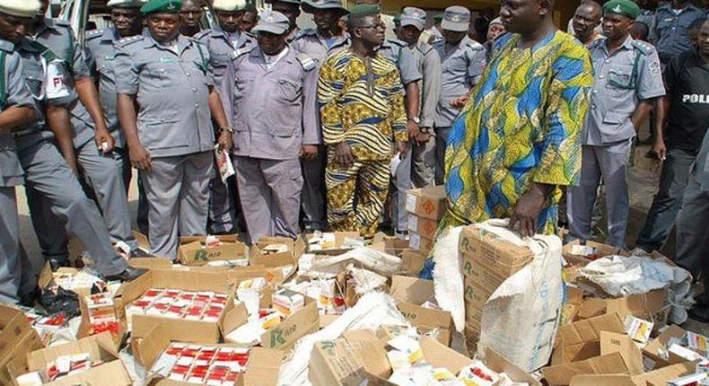 Customs officers intercepts illegal goods - photo for illustrative purpose.