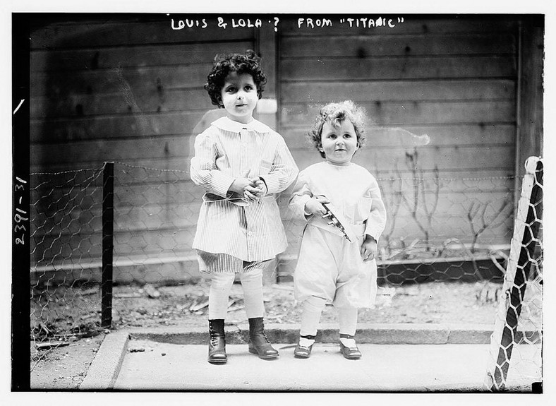 Louis i Lola. Jedyne dzieci, które przeżyły katastrofę Titanica bez opieki