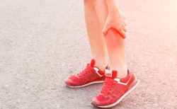 Doskwiera ci BÓL PISZCZELI po bieganiu? Szybka pomoc