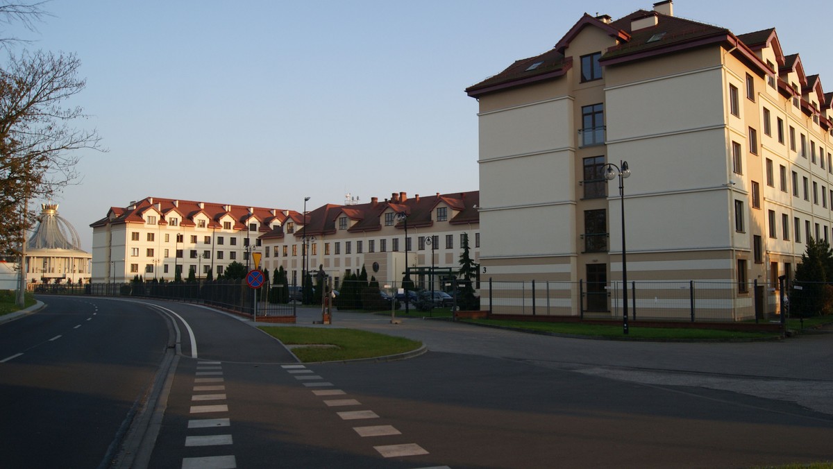 Toruń: Uczelnia ojca Rydzyka wprowadza nowe kierunki studiów