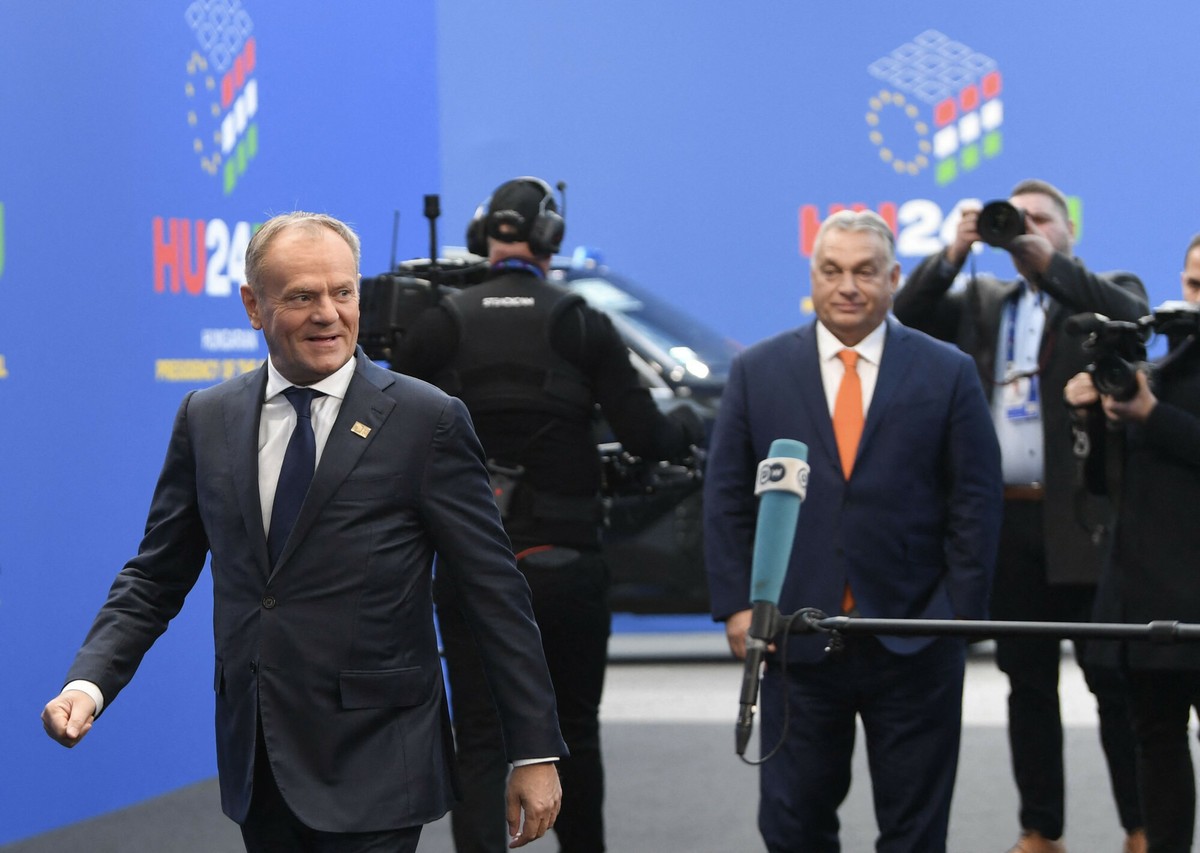 Rząd Tuska korzysta z pomysłu Orbana i Kaczyńskiego. Zwrot flagowej instytucji z czasu PiS