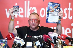 Jerzy Owsiak apeluje o przeciwdziałanie mowie nienawiści. "Nie piszcie rzeczy, które są językiem pogardy"