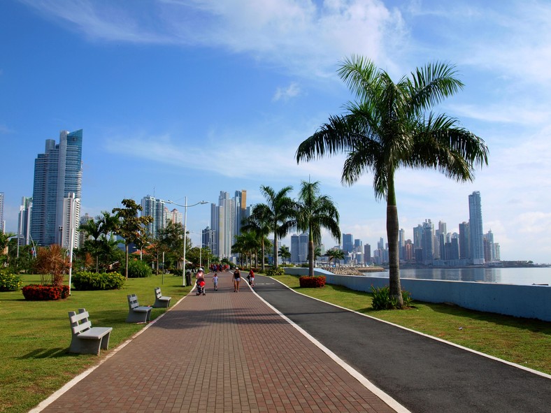 Panama City, Cinta Costera - nadmorska promenada przy Avenida Balboa