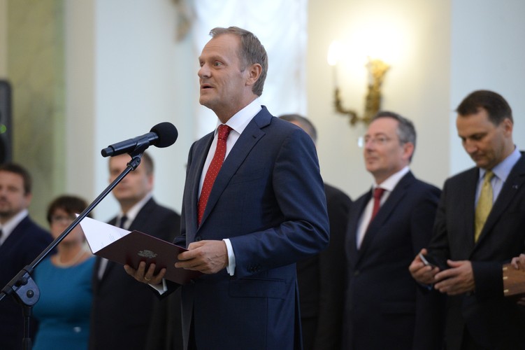 Uroczystość przyjęcia przez prezydenta RP dymisji Rady Ministrów w Pałacu Prezydenckim w Warszawie