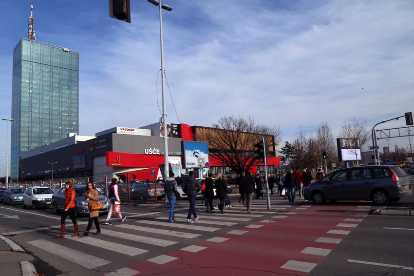 Tržni centri uobičajeno rade