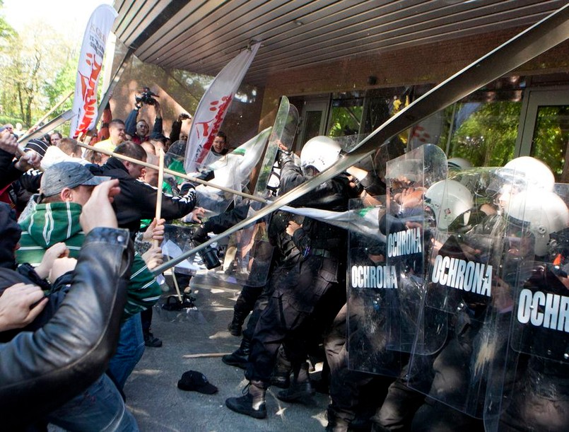 Związkowcy KGHM bili się o podwyżki