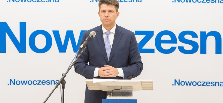 Rozdział państwa od Kościoła, związki partnerski, mniej władzy dla prezydenta. Petru przedstawił program Nowoczesnej