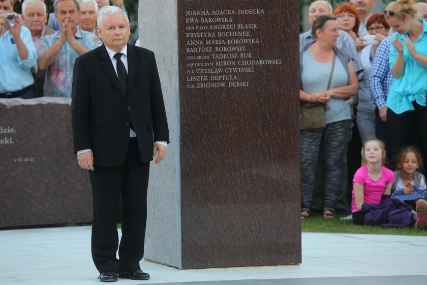 Odsłonięcie Pomnika Smoleńskiego w Łodzi